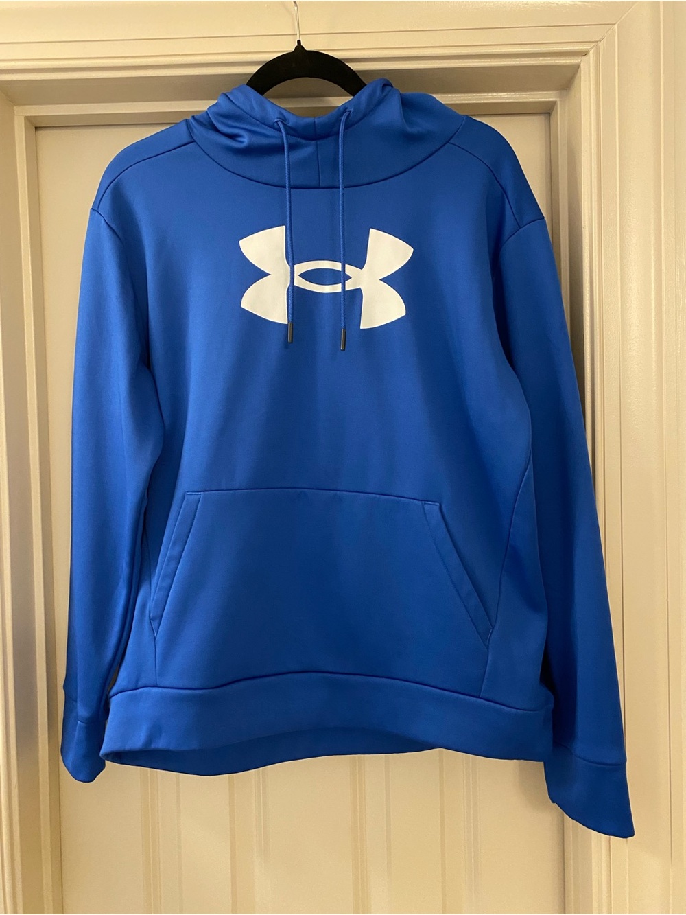Under Armour M Royal Blue Pullover Hoodie with White Logo